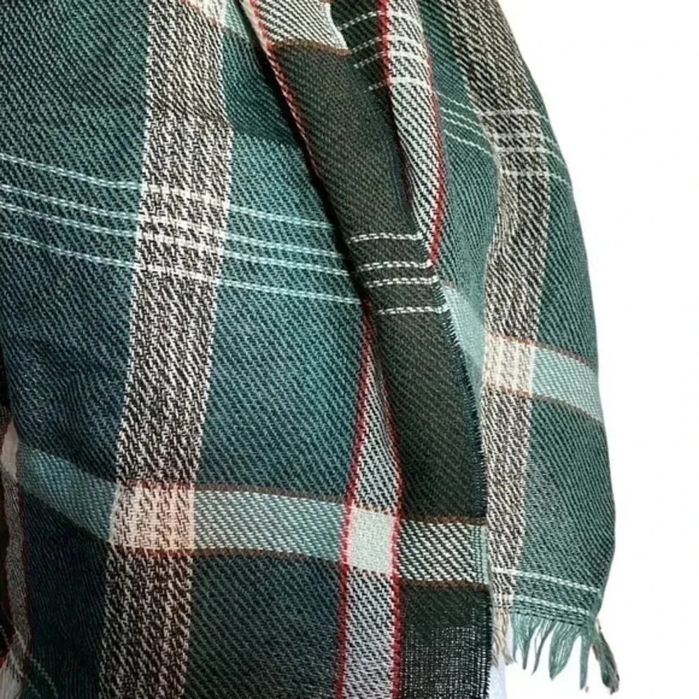 Vintage 100% Virgin Wool Royal-Scot‎ Green/Red/White Tartan Plaid Scarf Unisex